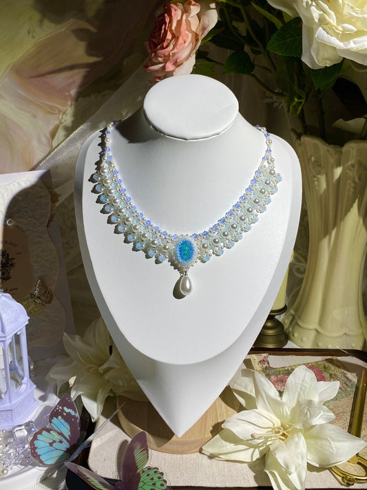 Cœur de l’Océan Pearl Collar Necklace